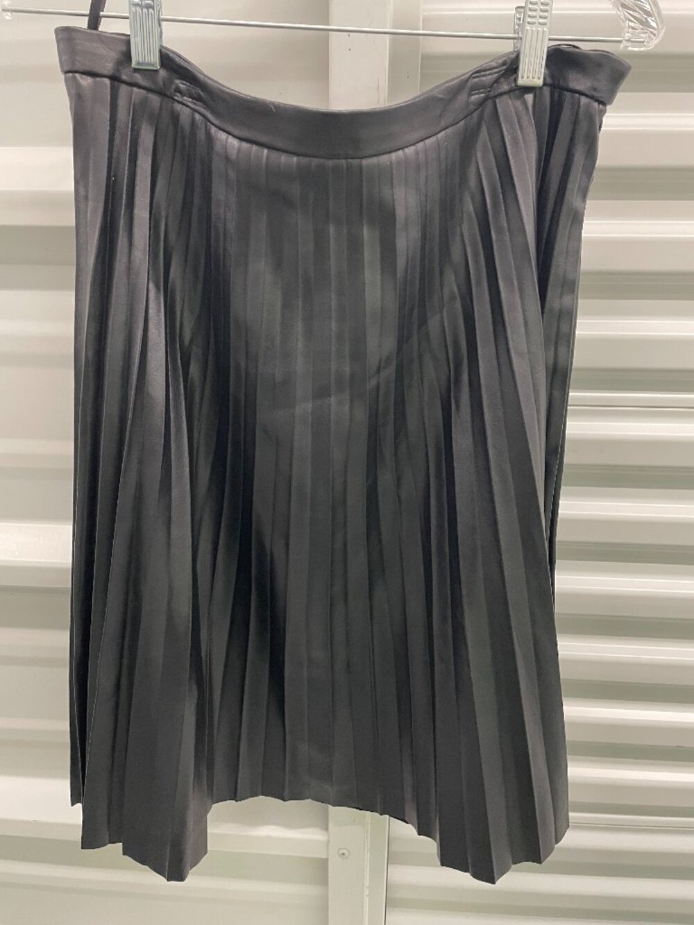 The Limited Black Pleated Satin Midi Skirt Size Large